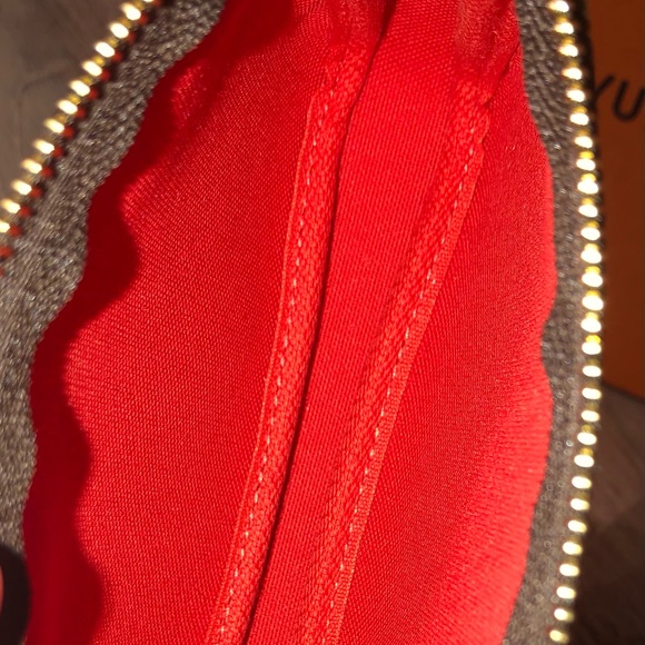 🦁❤️Louis Vuitton Mini Pochette Lions 2018❤️🦁 - Picture 4 of 10